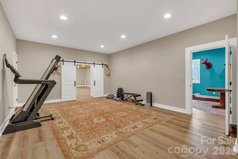 811 Linhigh Drive Newland, NC 28657