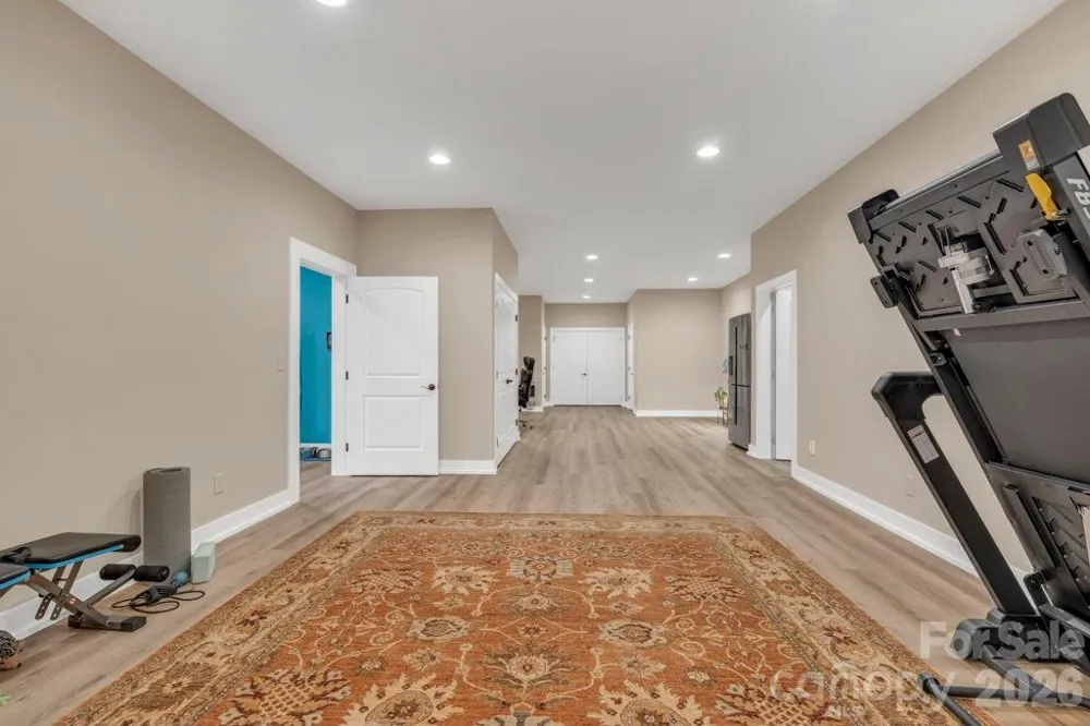 811 Linhigh Drive Newland, NC 28657
