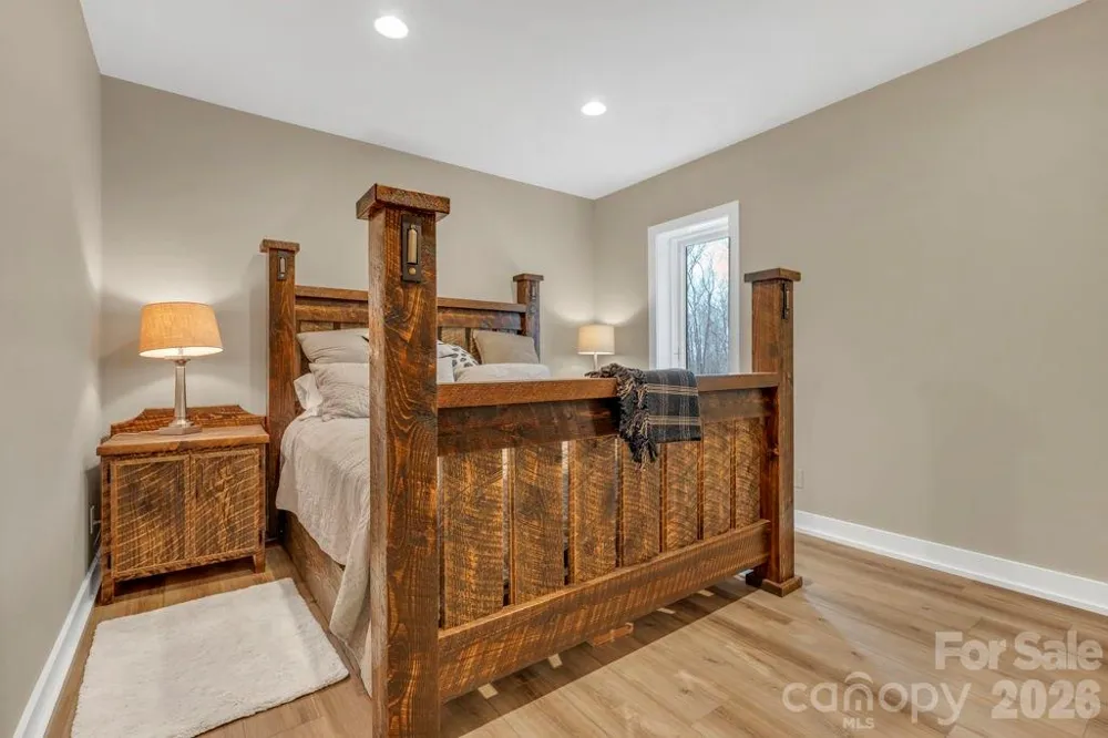 811 Linhigh Drive Newland, NC 28657