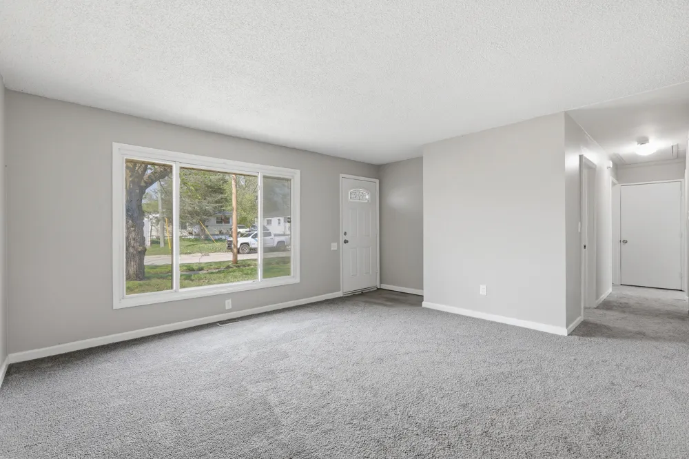 29177 Rosewood Street Inkster, MI 48141