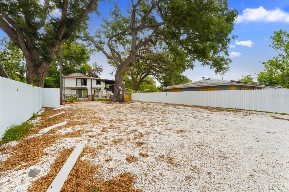 1419 18TH STREET W #W Bradenton, FL 34205