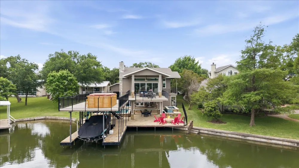 806 Misty Downs Drive Granite Shoals, TX 78654