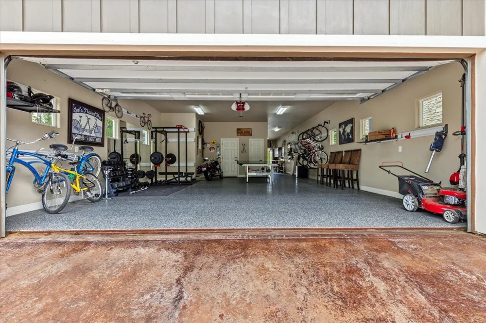 806 Misty Downs Drive Granite Shoals, TX 78654