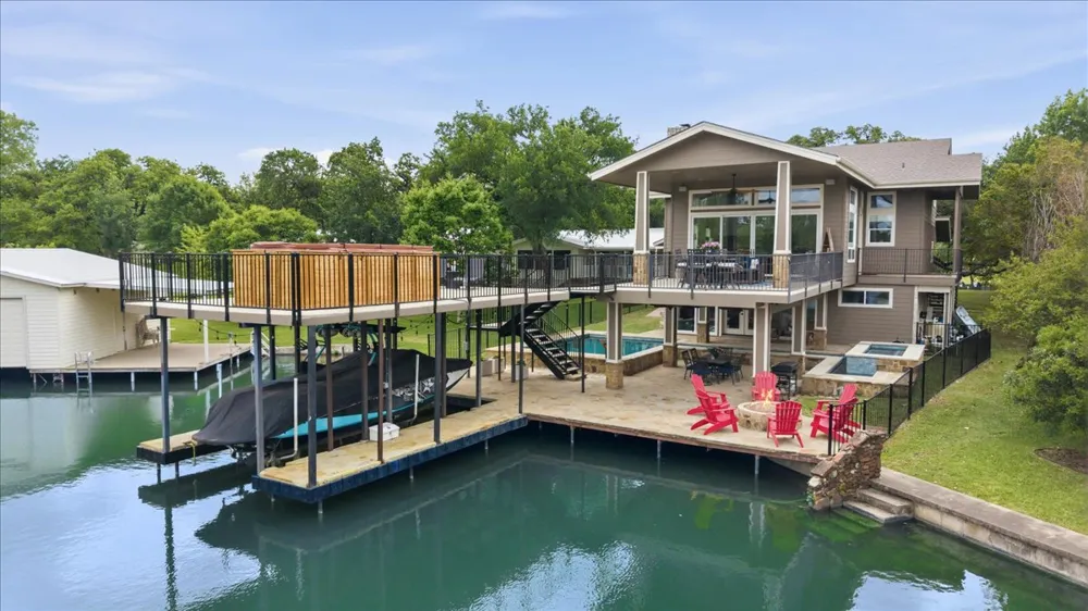 806 Misty Downs Drive Granite Shoals, TX 78654