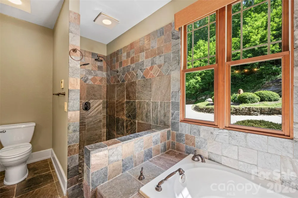 556 High Pines Loop Lake Lure, NC 28746