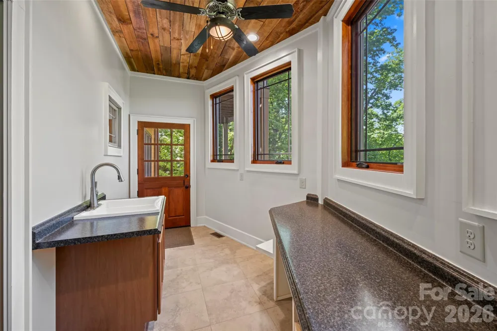 556 High Pines Loop Lake Lure, NC 28746