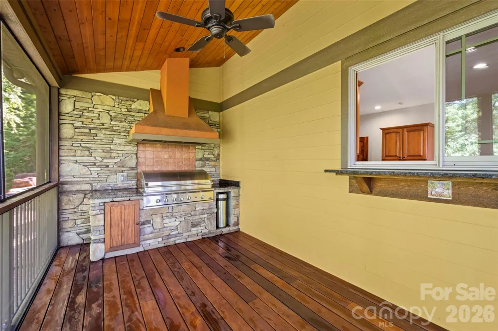 556 High Pines Loop Lake Lure, NC 28746