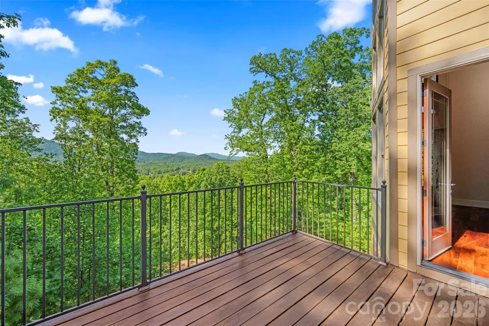 556 High Pines Loop Lake Lure, NC 28746