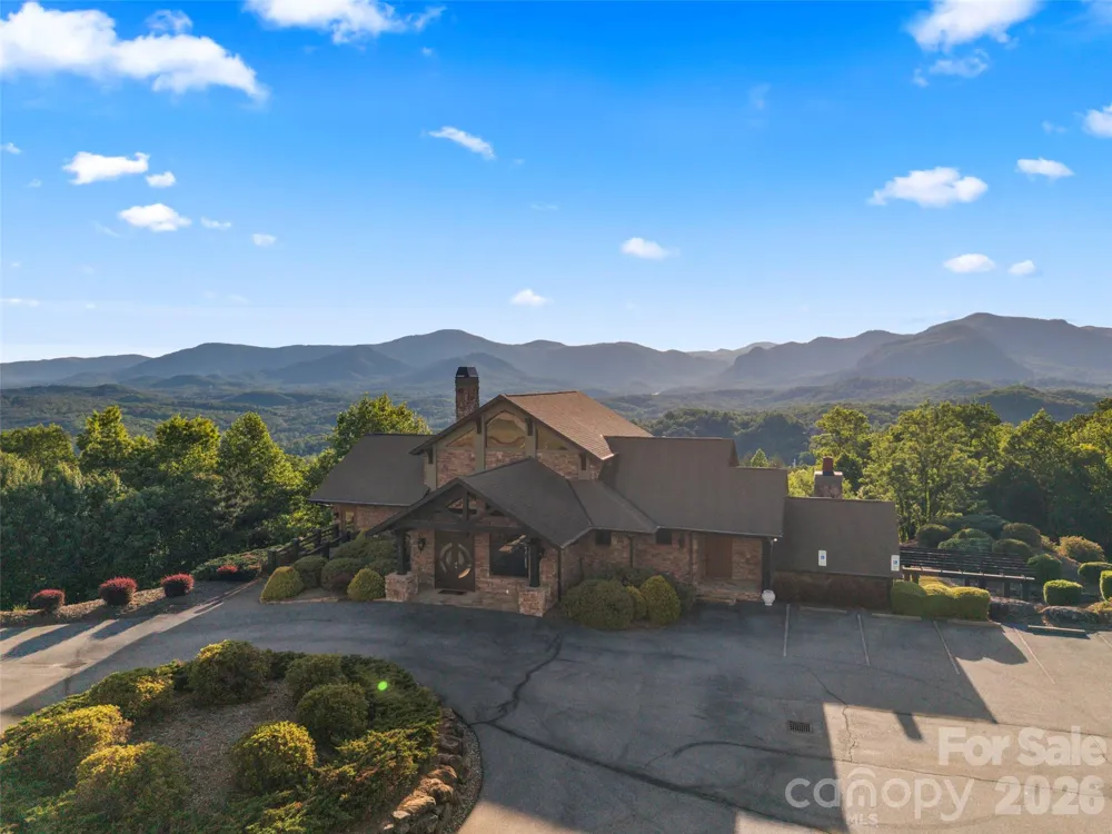 556 High Pines Loop Lake Lure, NC 28746