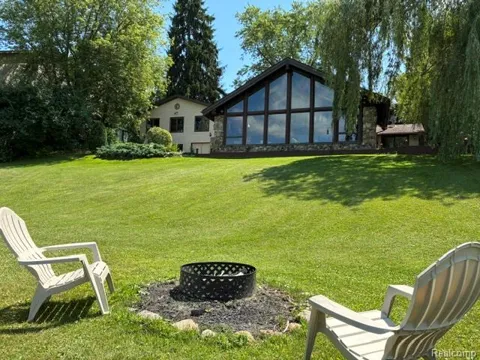 16280 Softwater Lake Drive