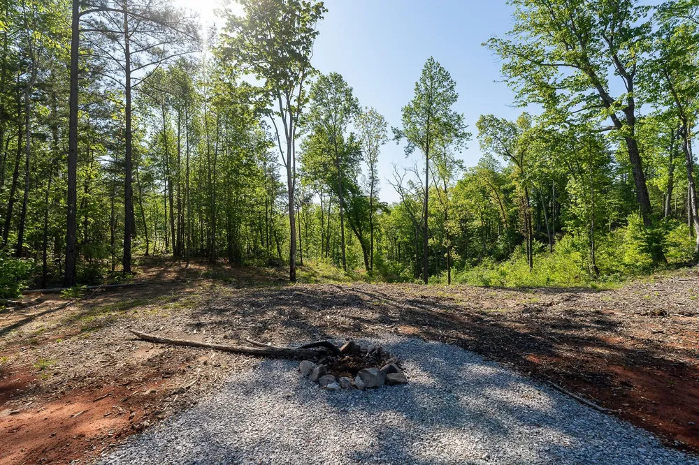 706 Topside Dr Spencer, TN 38585