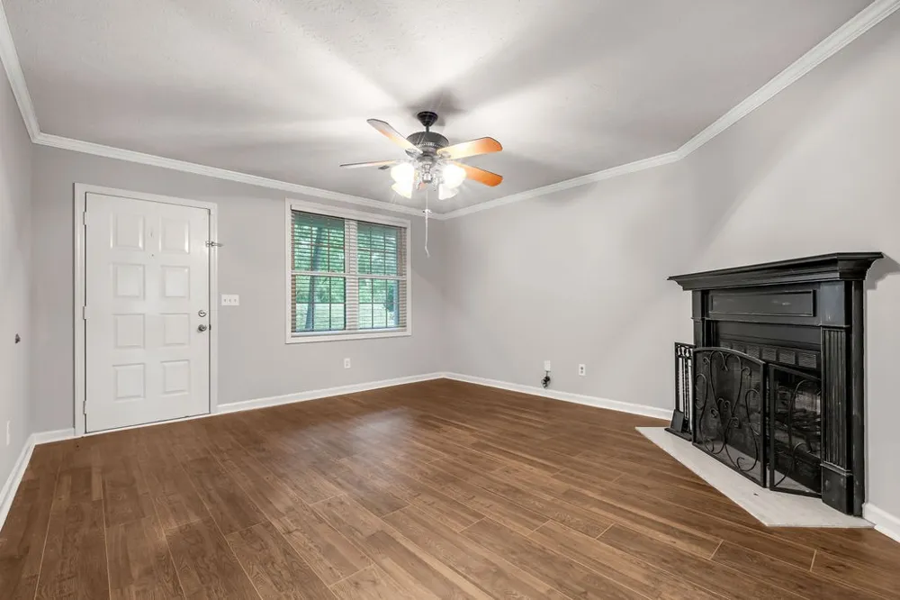 430 Walton Ferry Rd #1700 Hendersonville, TN 37075