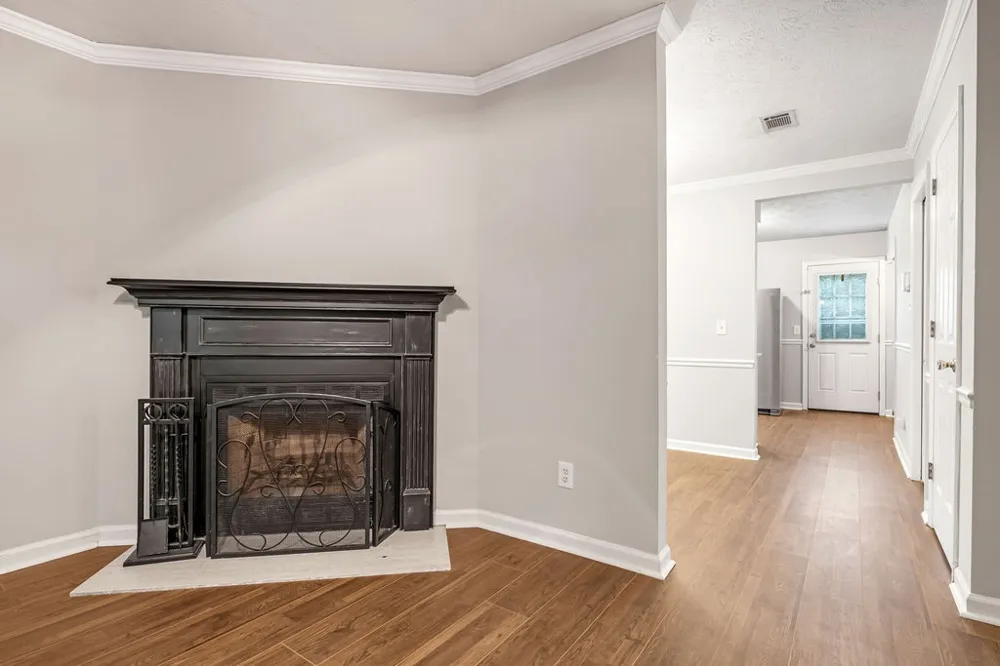 430 Walton Ferry Rd #1700 Hendersonville, TN 37075