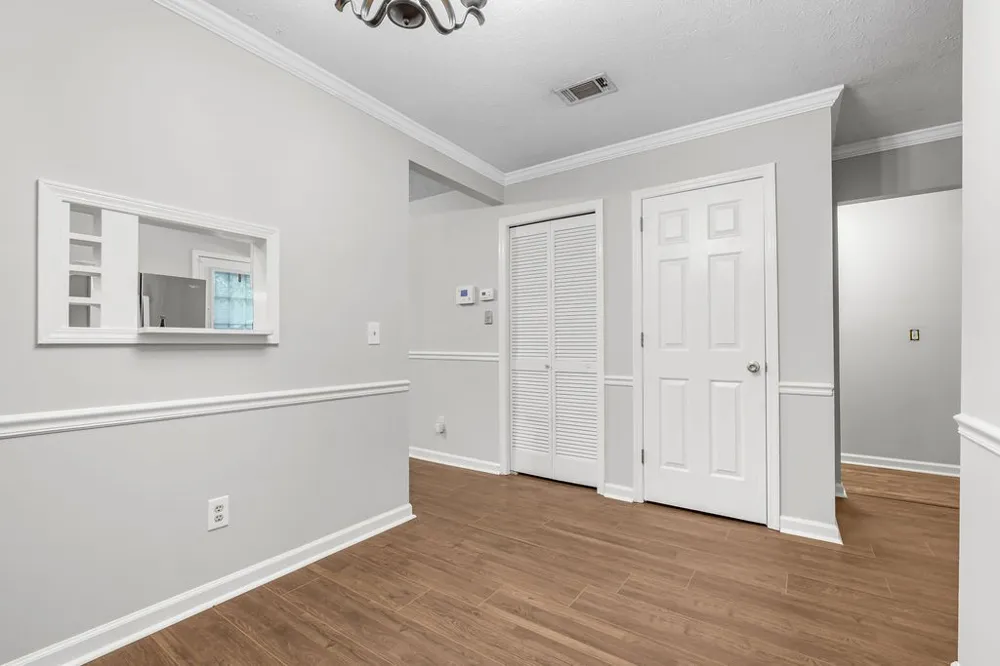 430 Walton Ferry Rd #1700 Hendersonville, TN 37075