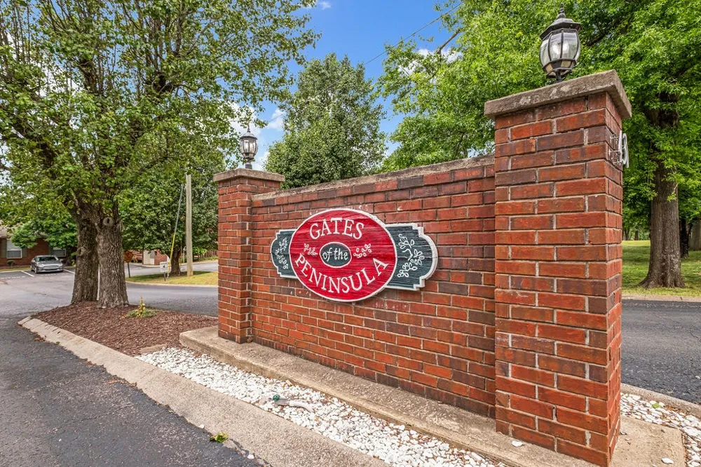 430 Walton Ferry Rd #1700 Hendersonville, TN 37075