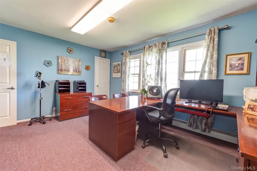 3250 Sunrise Highway East Islip, NY 11730