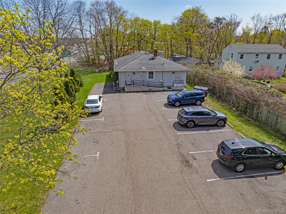 3250 Sunrise Highway East Islip, NY 11730
