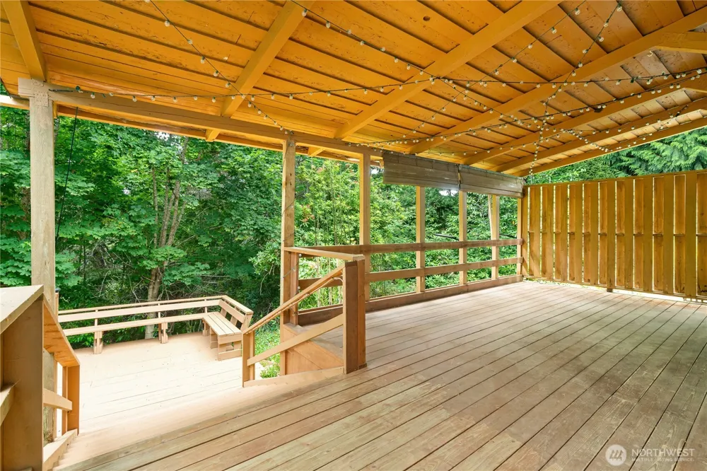 279 Holly Lane Cosmopolis, WA 98537