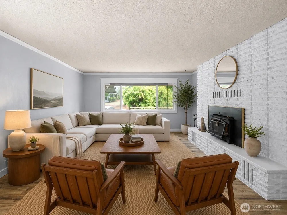 279 Holly Lane Cosmopolis, WA 98537