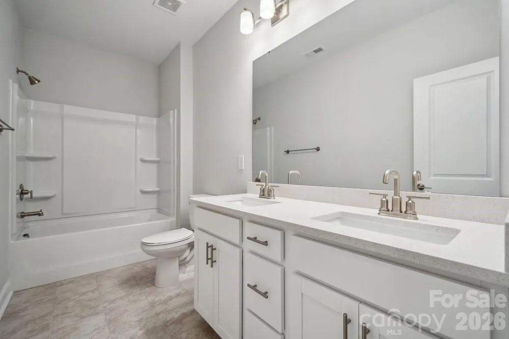 5048 Duval Circle Tega Cay, SC 29708