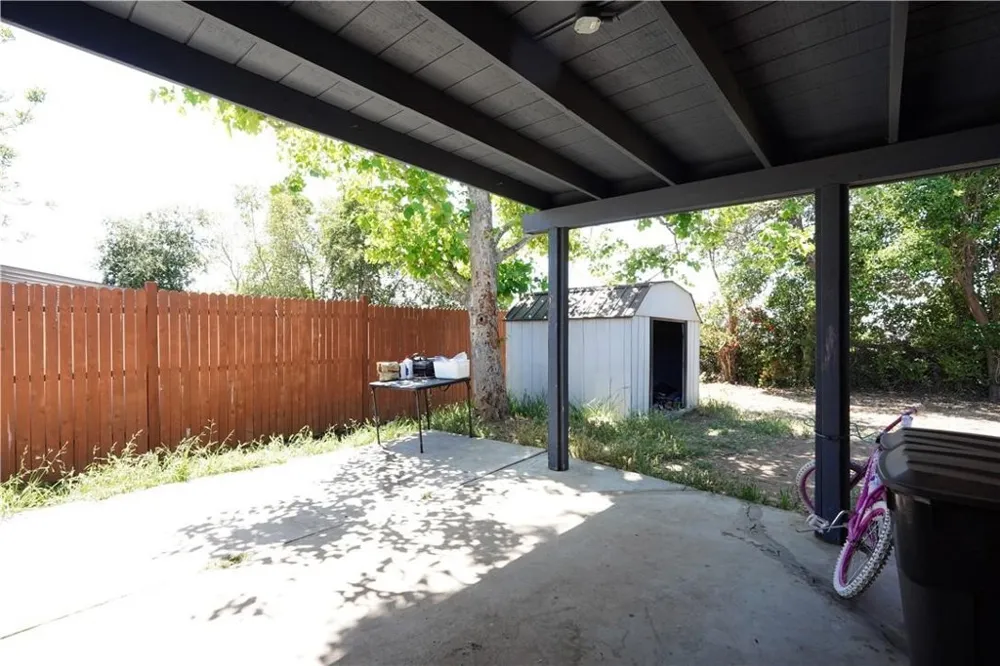 11764 Sutter Avenue Yucaipa, CA 92399