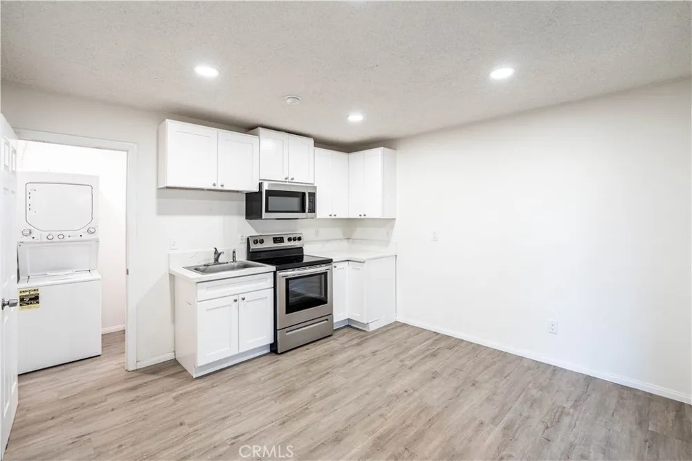 11764 Sutter Avenue Yucaipa, CA 92399