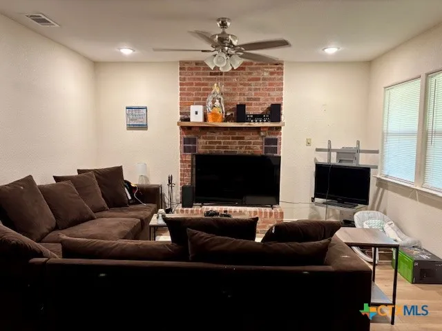 6430 E US Highway 84 Gatesville, TX 76528
