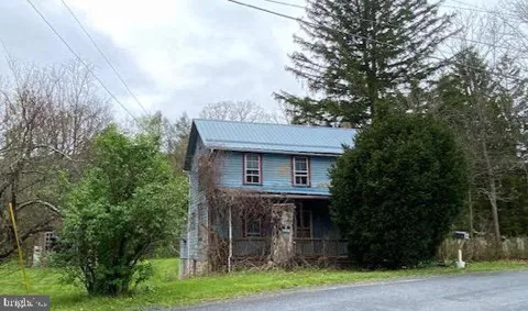 201 HOOVER ROAD