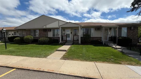 25106 Franklin Terrace #6