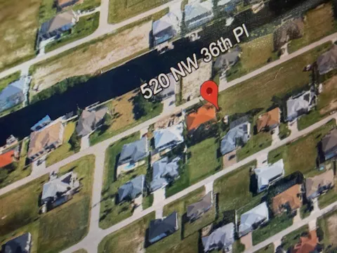 4520 NW 36TH AVENUE