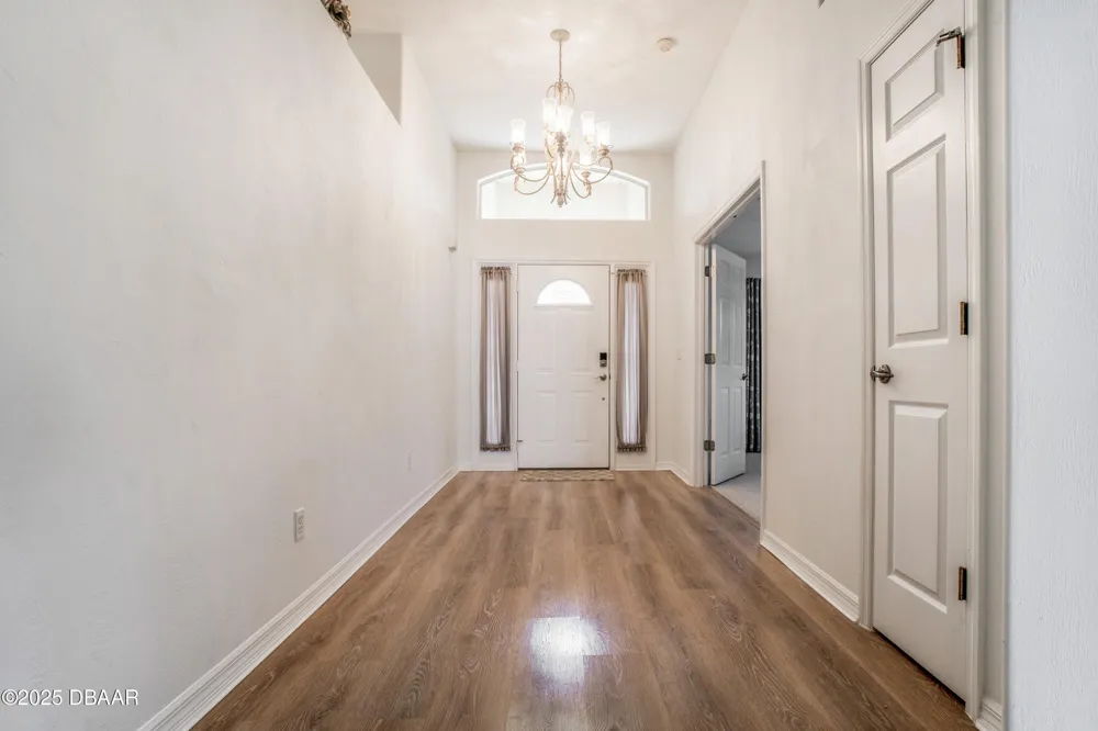 6115 Sabal Point Circle Port Orange, FL 32128