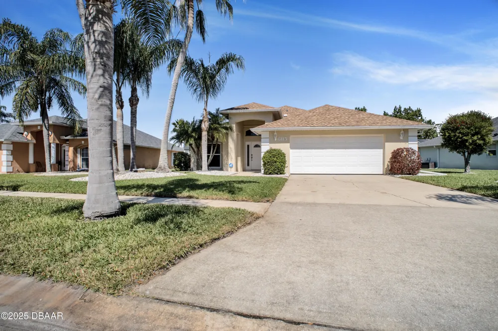 6115 Sabal Point Circle Port Orange, FL 32128
