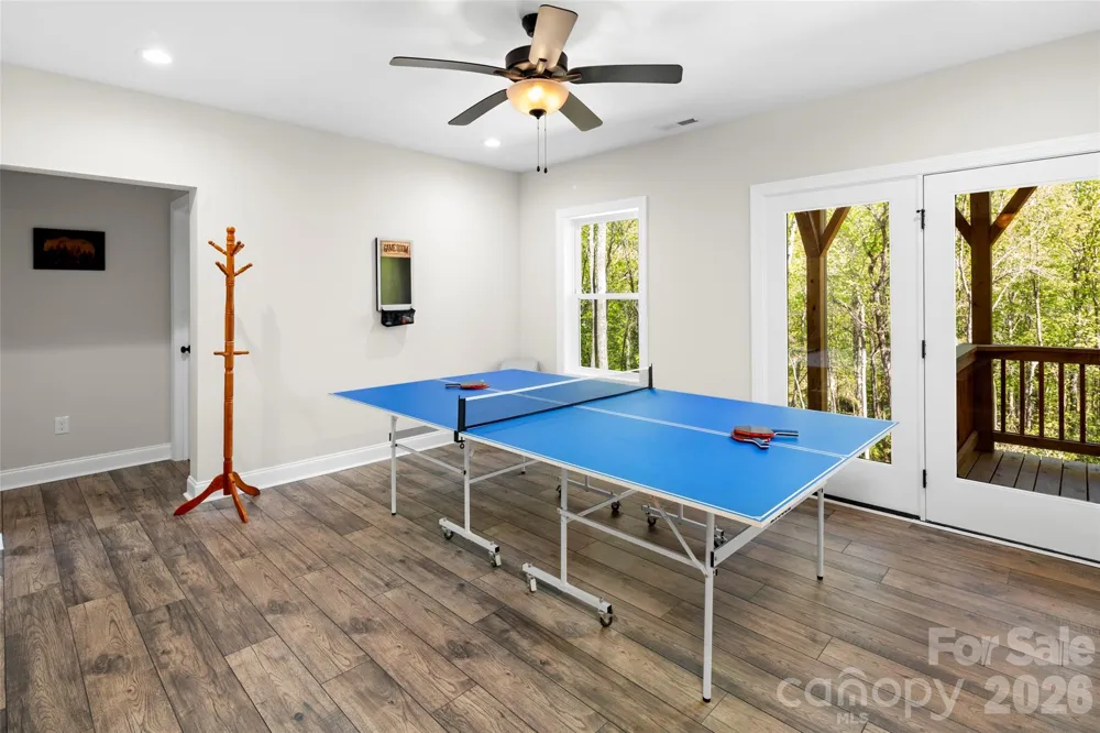 233 Arcadia Falls Way Black Mountain, NC 28711