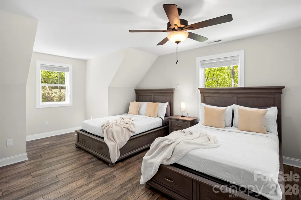 233 Arcadia Falls Way Black Mountain, NC 28711