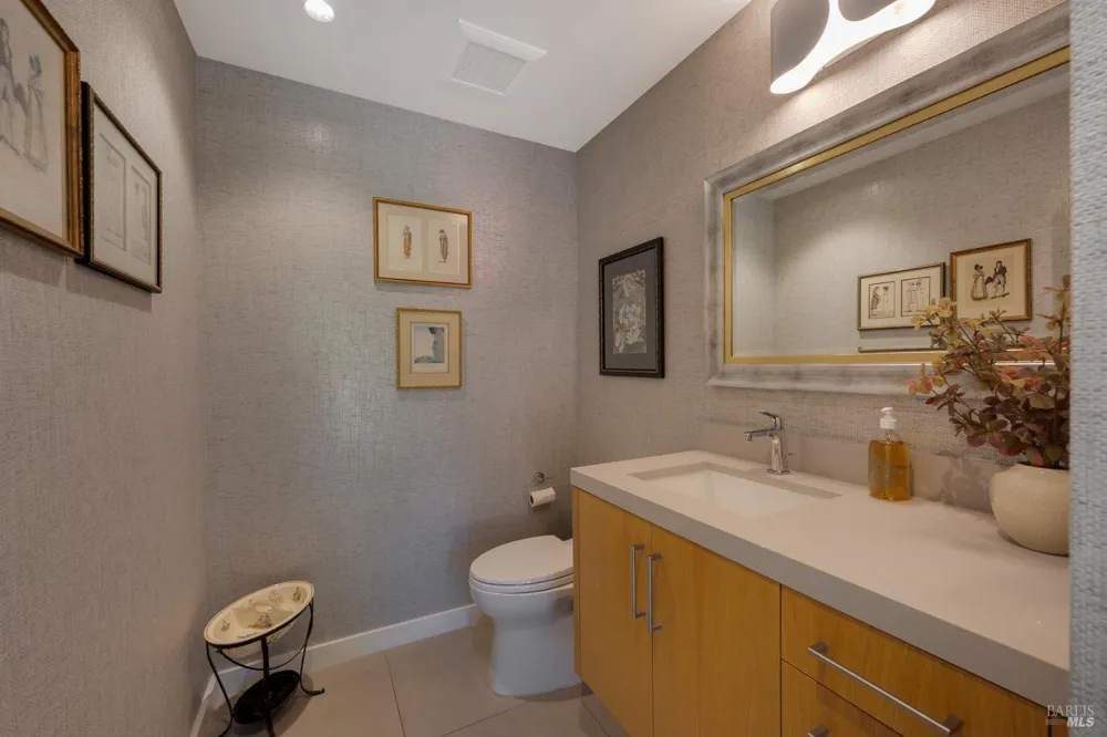 942 Country Club Lane Sonoma, CA 95476
