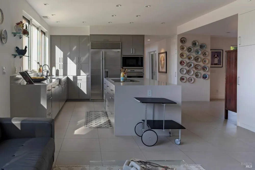 942 Country Club Lane Sonoma, CA 95476