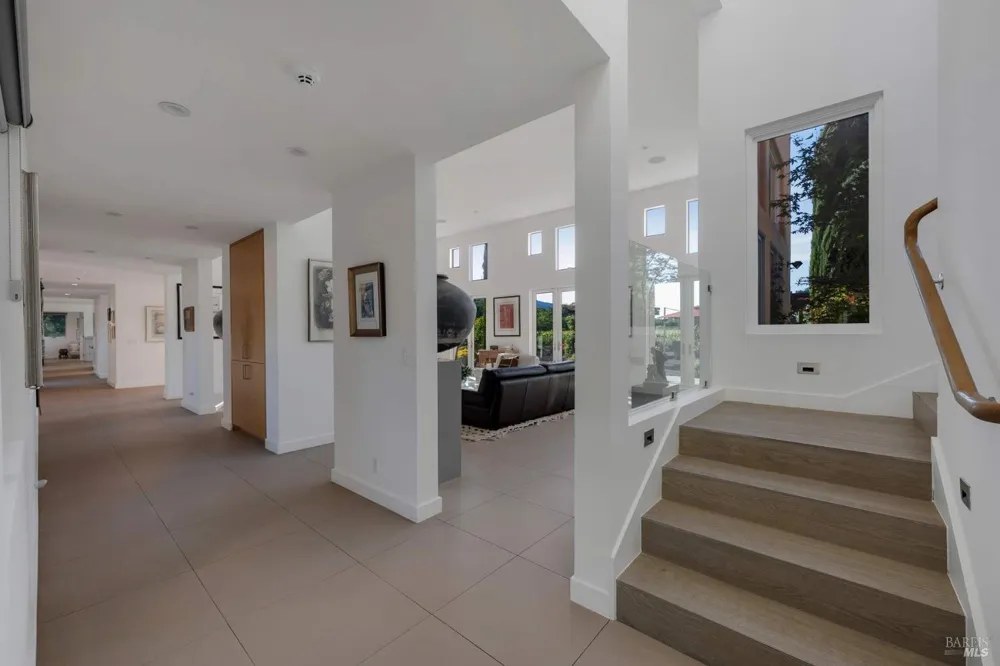 942 Country Club Lane Sonoma, CA 95476