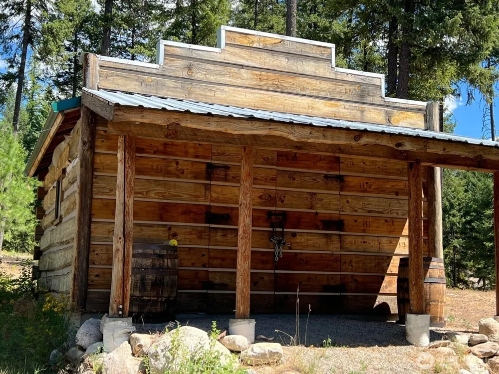 961 H Seigel Hill Road Colville, WA 99114