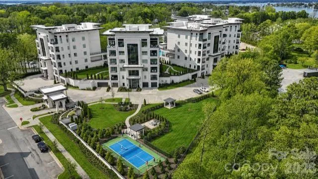 19329 Watermark Drive #261/262 Cornelius, NC 28031