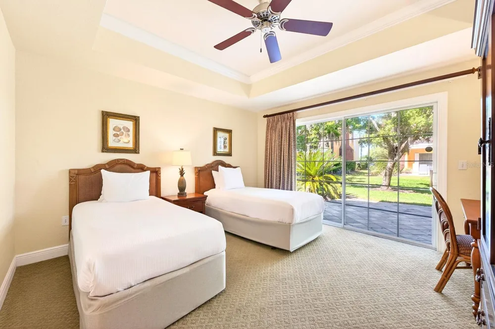 1302 SEVEN EAGLES COURT #1302 Reunion, FL 34747