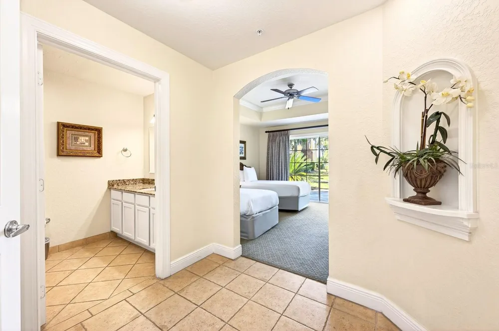 1302 SEVEN EAGLES COURT #1302 Reunion, FL 34747