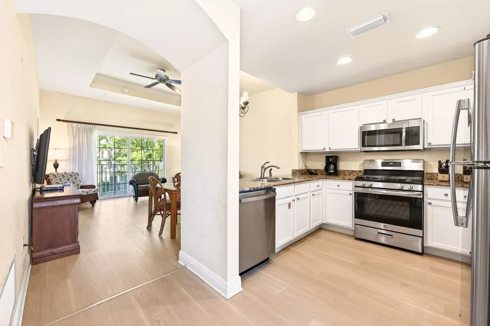 1302 SEVEN EAGLES COURT #1302 Reunion, FL 34747