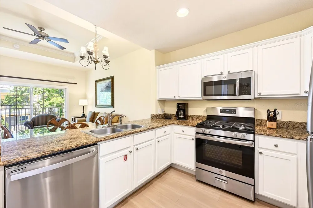 1302 SEVEN EAGLES COURT #1302 Reunion, FL 34747