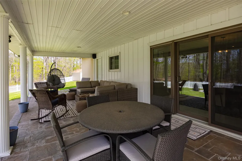 10 Quail Ridge Road Hyde Park, NY 12538