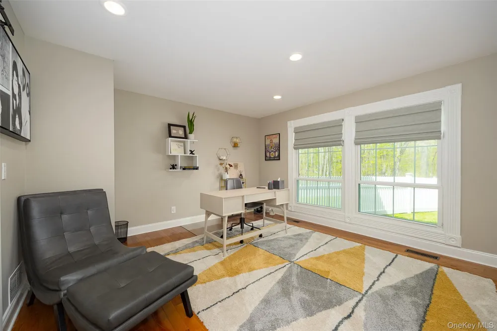 10 Quail Ridge Road Hyde Park, NY 12538