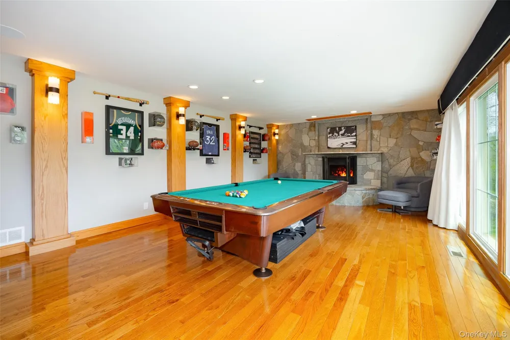 10 Quail Ridge Road Hyde Park, NY 12538