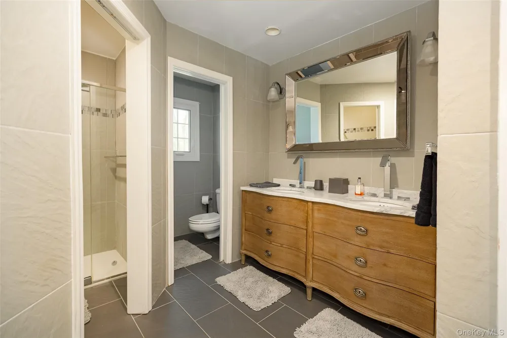 10 Quail Ridge Road Hyde Park, NY 12538