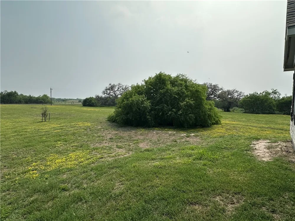 14244 County Road 1144 Sinton, TX 78387