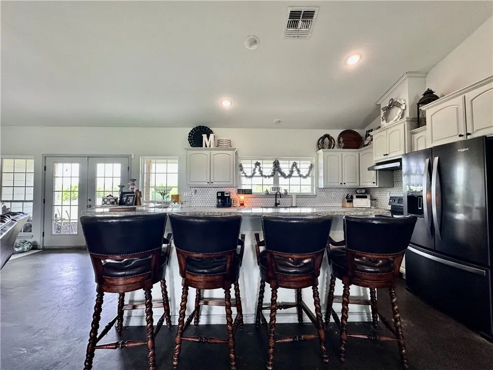 14244 County Road 1144 Sinton, TX 78387