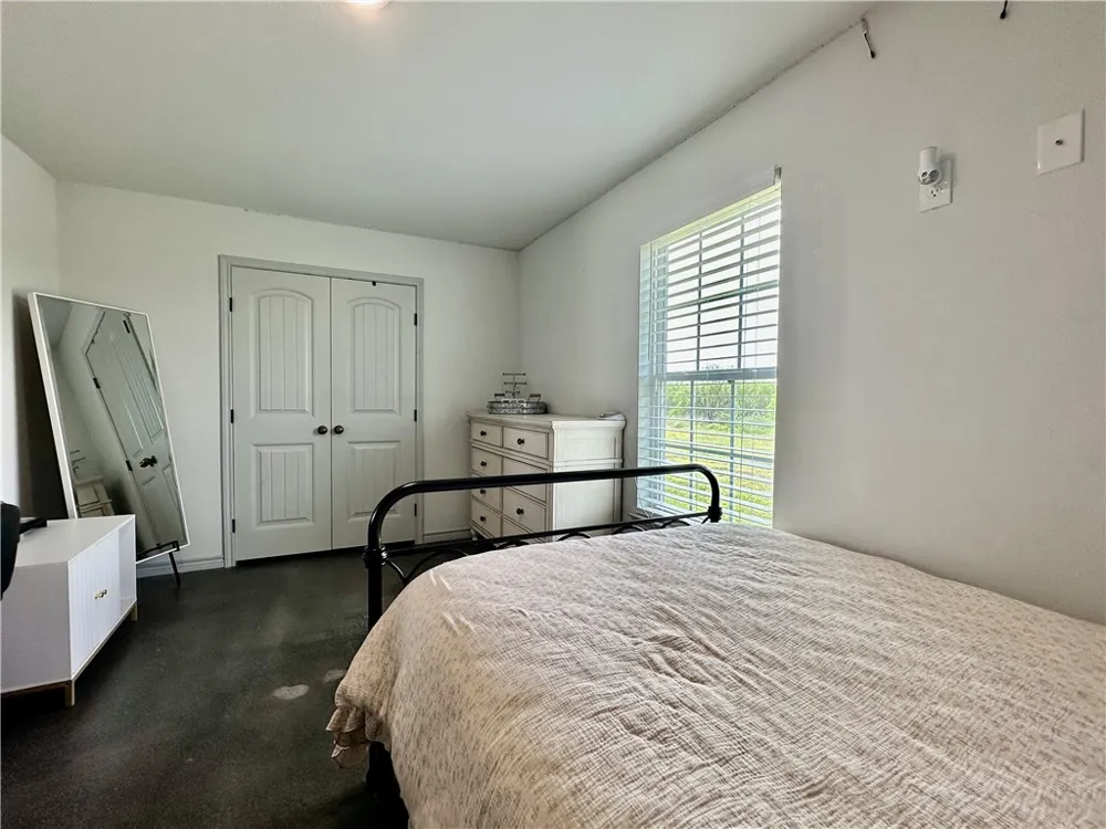 14244 County Road 1144 Sinton, TX 78387